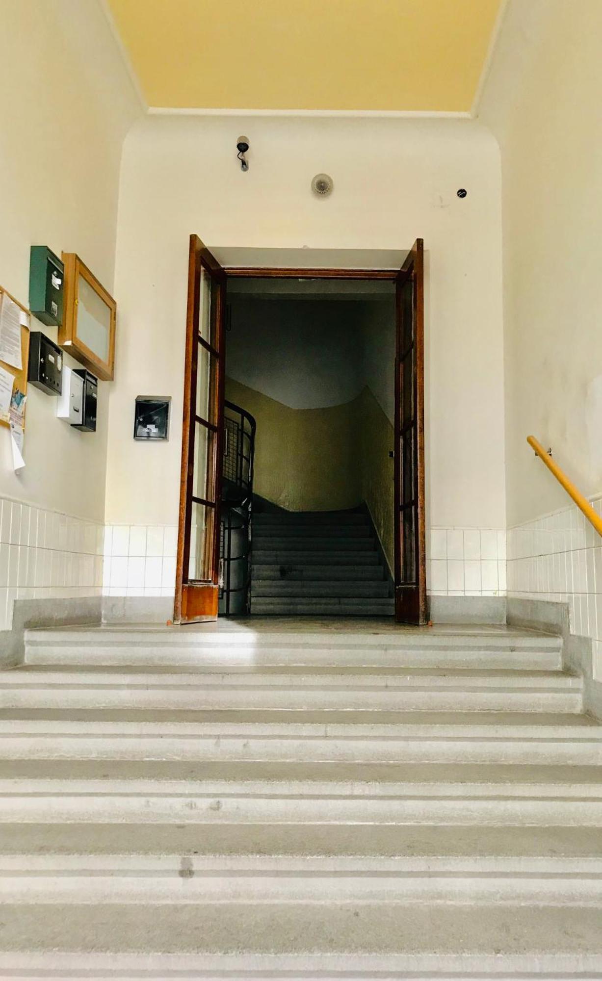 Apartman Blue Church Views - Central, Quiet, Bright - 4th Floor Corner 125m2 *